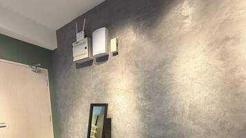 Deluxe Apartment | In-room dining