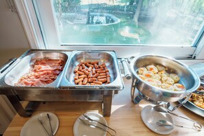 Frokostbuffé er inkludert hver dag