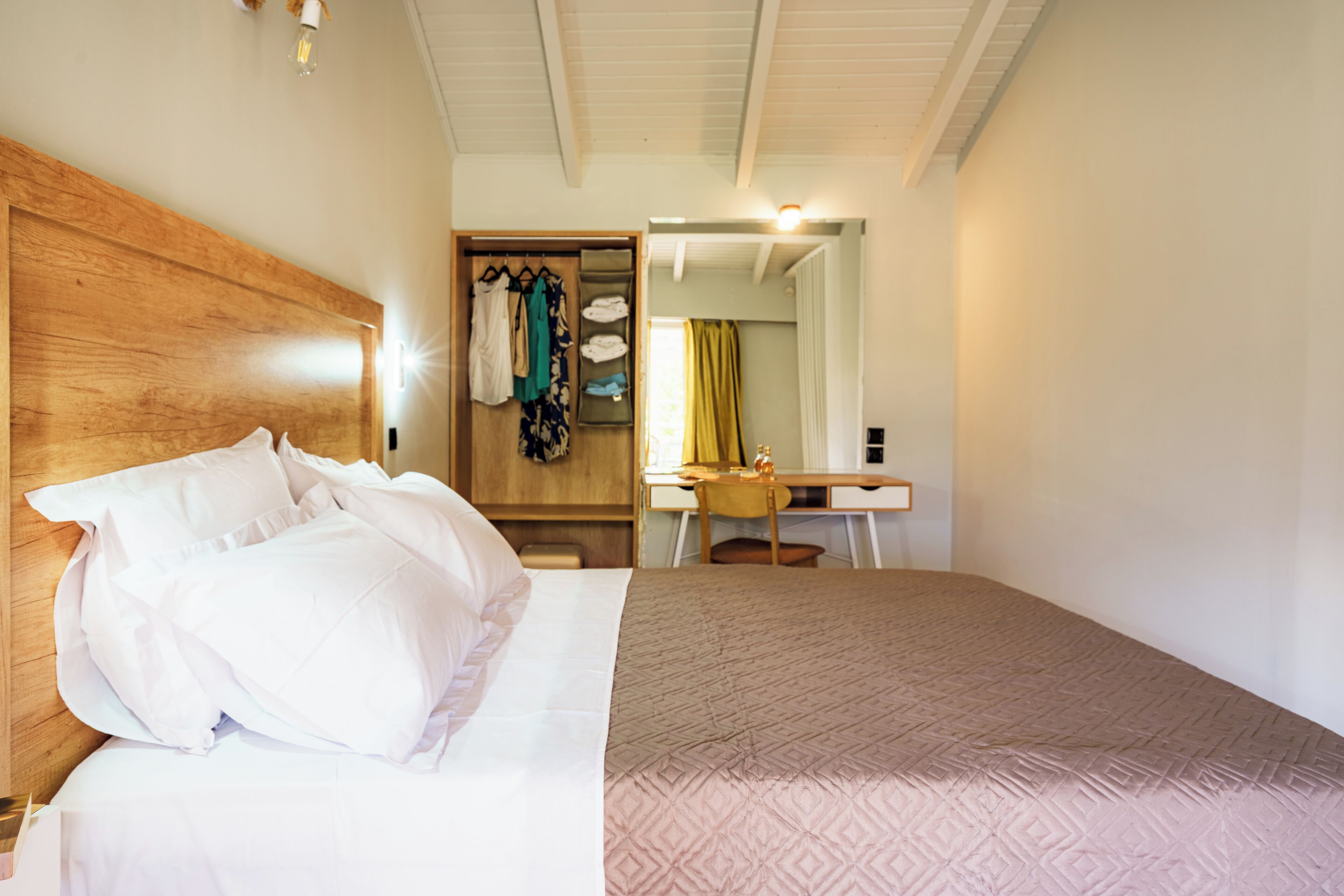 Premium Suite, Garden View | Blackout curtains, soundproofing, iron/ironing board, free WiFi