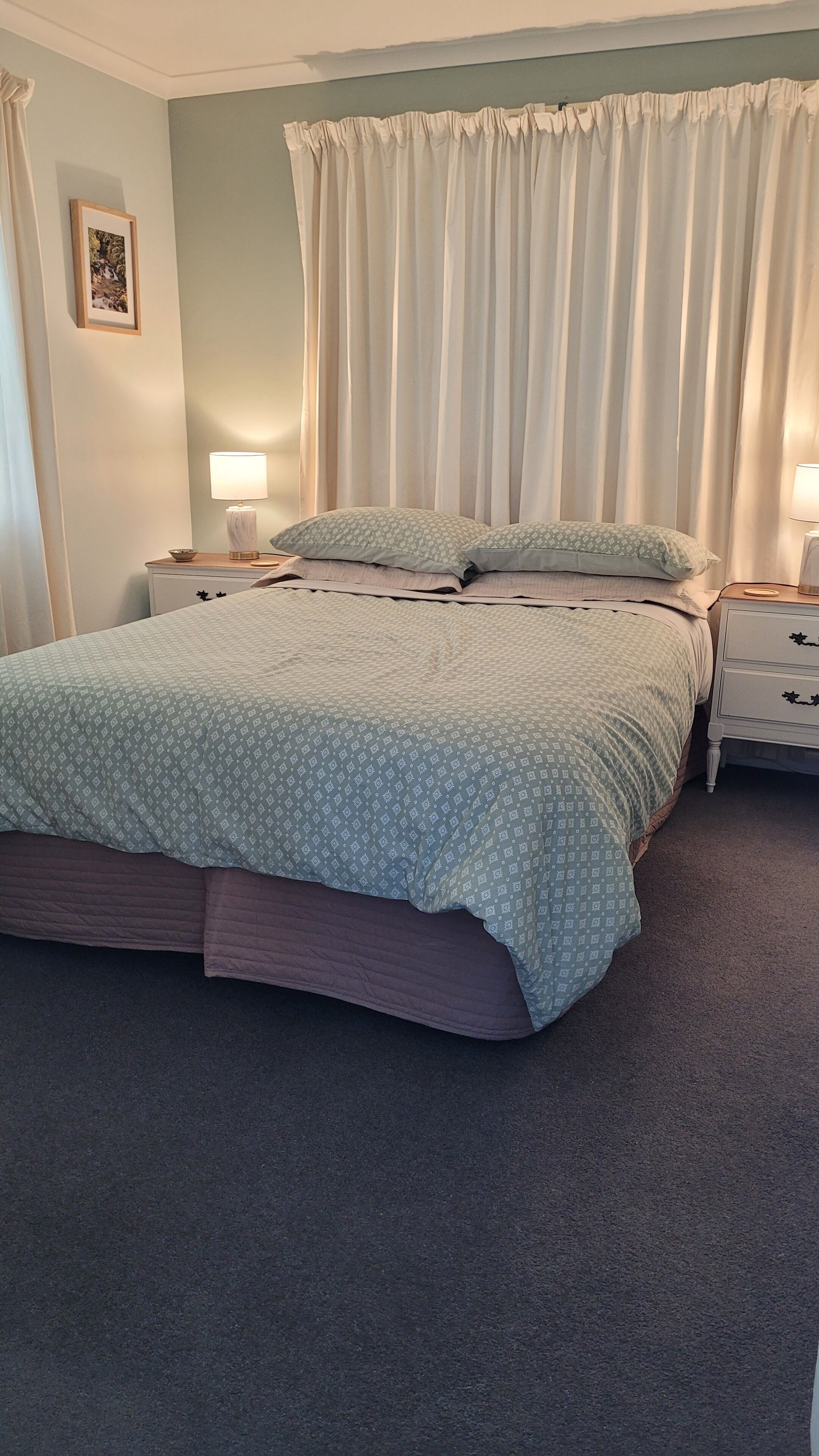 2 bedrooms, iron/ironing board