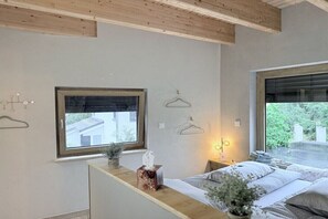 2 bedrooms, iron/ironing board, free WiFi, bed sheets - Holiday apartment with 1 bedroom (Großpösna)