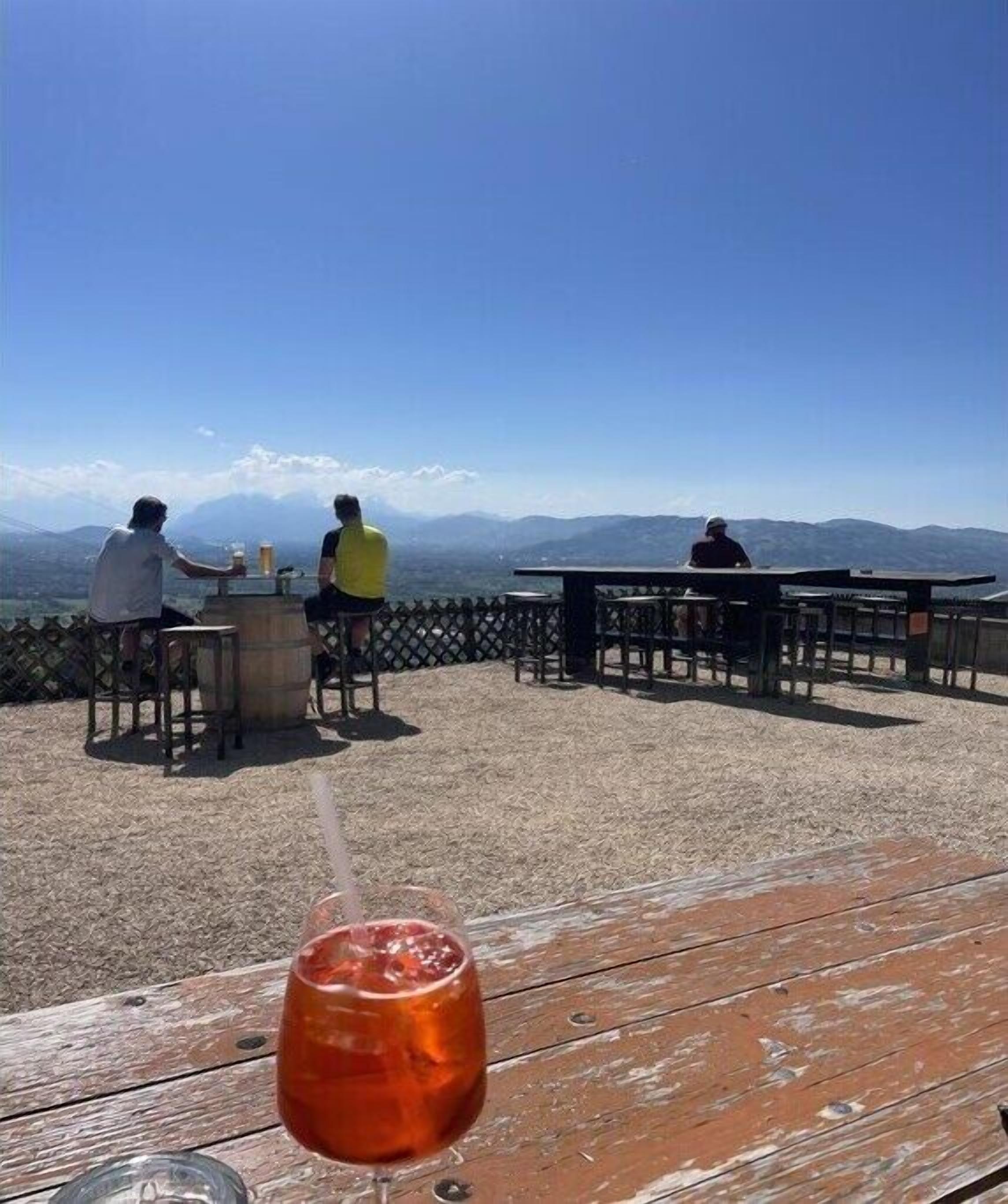 Servei de restauració a l'aire lliure