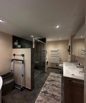 Shower - Holiday apartment Robin (Waidring)