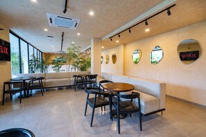 Lobby - Sunny Nine by Betterplace (Canggu)