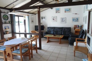 Smart TV - Dune House North Sea Wind (De Panne)