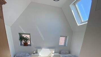 Fer et planche Ă repasser, Wi-Fi gratuit, draps fournis