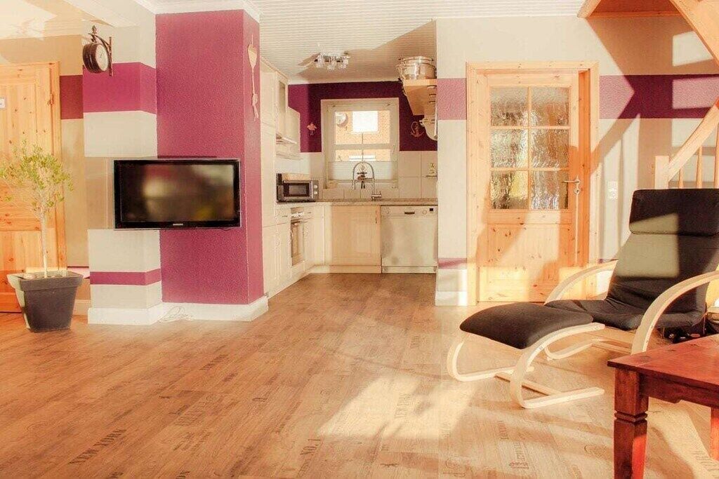 Fridge, oven, stovetop, dining tables