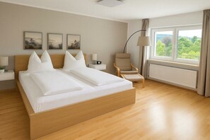 1 bedroom, travel cot, free WiFi, bed sheets