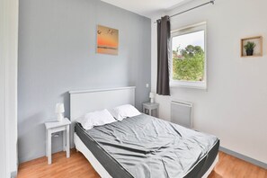 1 bedroom - Cosy apartment with private balcony (Parentis-en-Born)