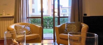 Roma 2 Apartment - THE V Collection