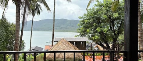 Deluxe Villa 3, Ocean View | Balcony view