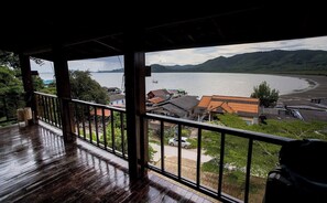 ลานระเบียง/นอกชาน