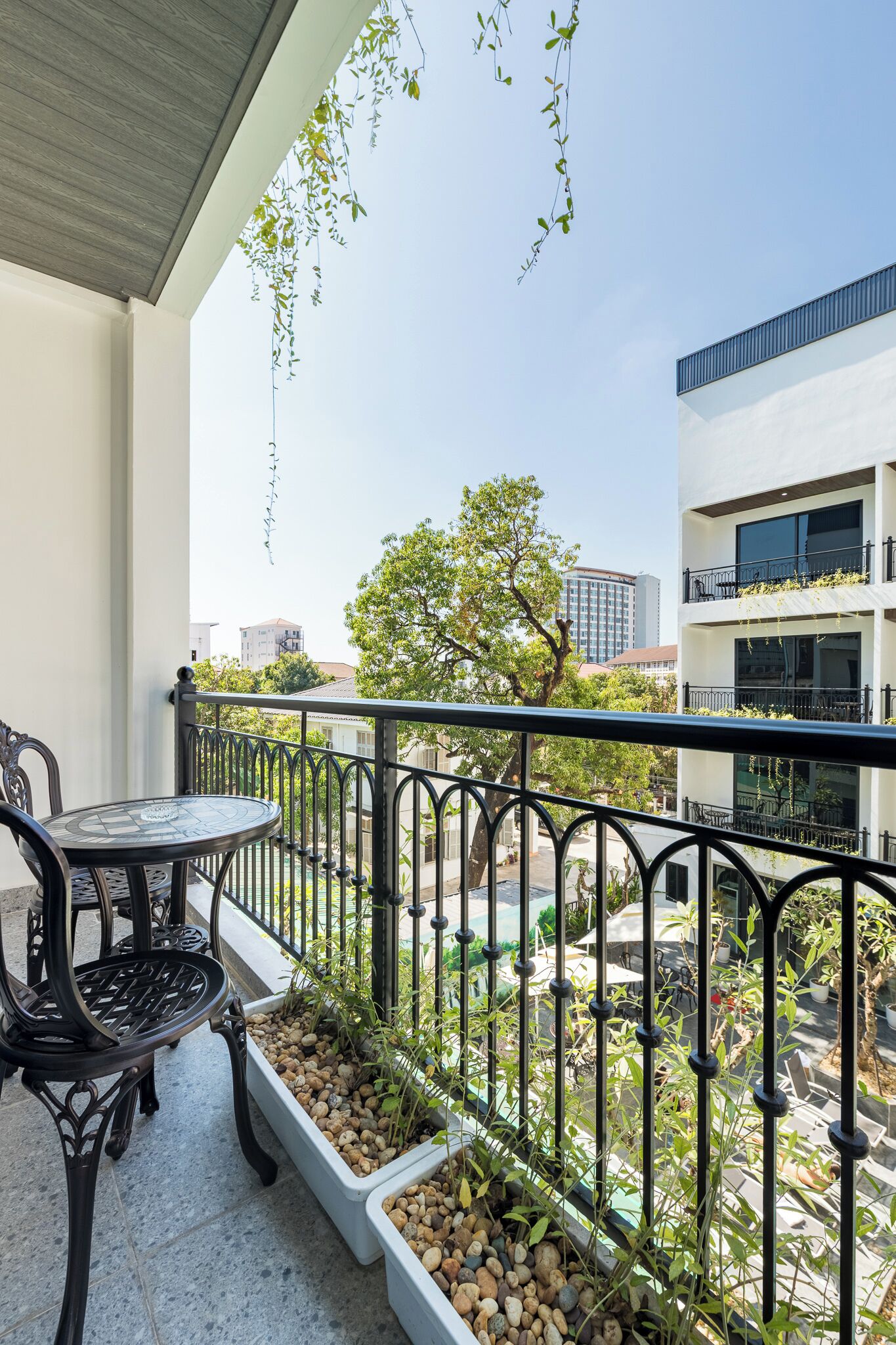 Classic-Doppelzimmer, Poolblick | Terrasse/Patio