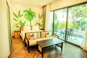 Premier Room, Pool View | In-room safe, desk, laptop workspace, soundproofing - The Green Hotel Vientiane (Vientiane)