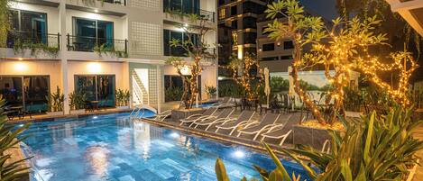 Outdoor pool