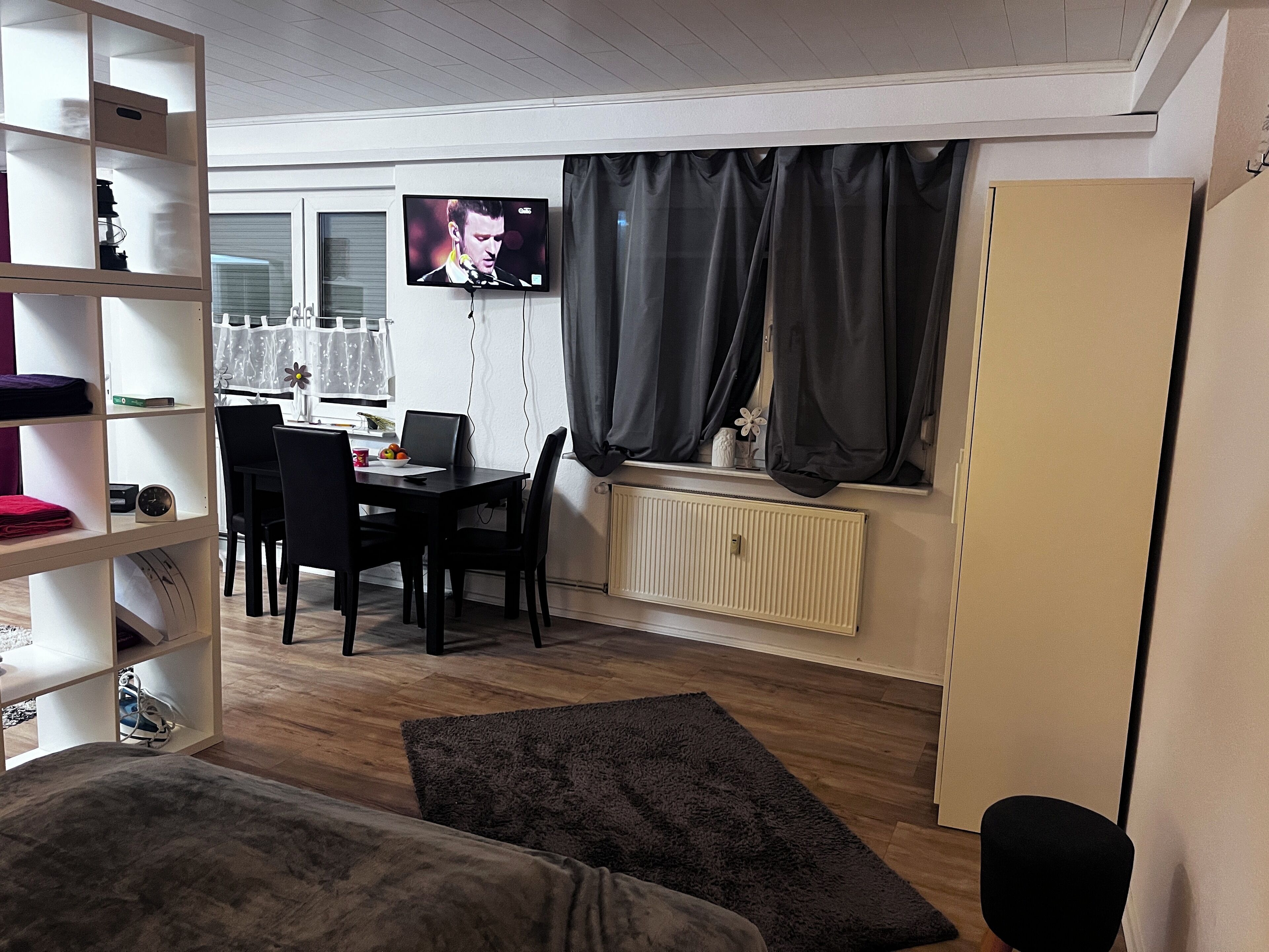 熨斗/熨衣板、免费 WiFi、床单