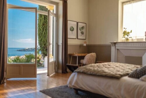 Villa Béthanie - Epochal elegance & panoramic sea view 14 min from beaches and town