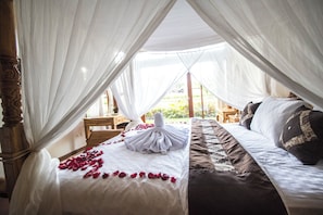 Family Double Room, Garden View | In-room safe, desk, blackout curtains, soundproofing - Serenity Villa & Spa (Ubud)