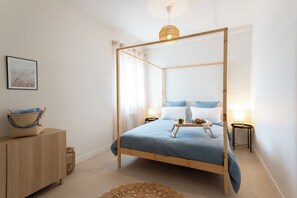 Iron/ironing board, WiFi, bed sheets - La Perle Bleue: a marine interlude in the heart of Agde (Agde)