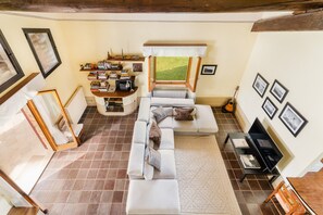 TV - Villa Capanna: A Window onto Tuscany (Vico dʼArbia)