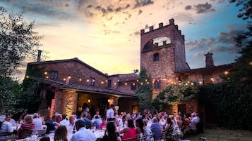 Utendørs bankettområde