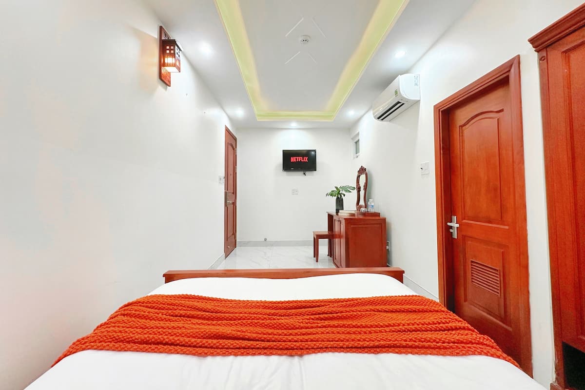 Superior tweepersoonskamer | Een laptopwerkplek, verduisterende gordijnen