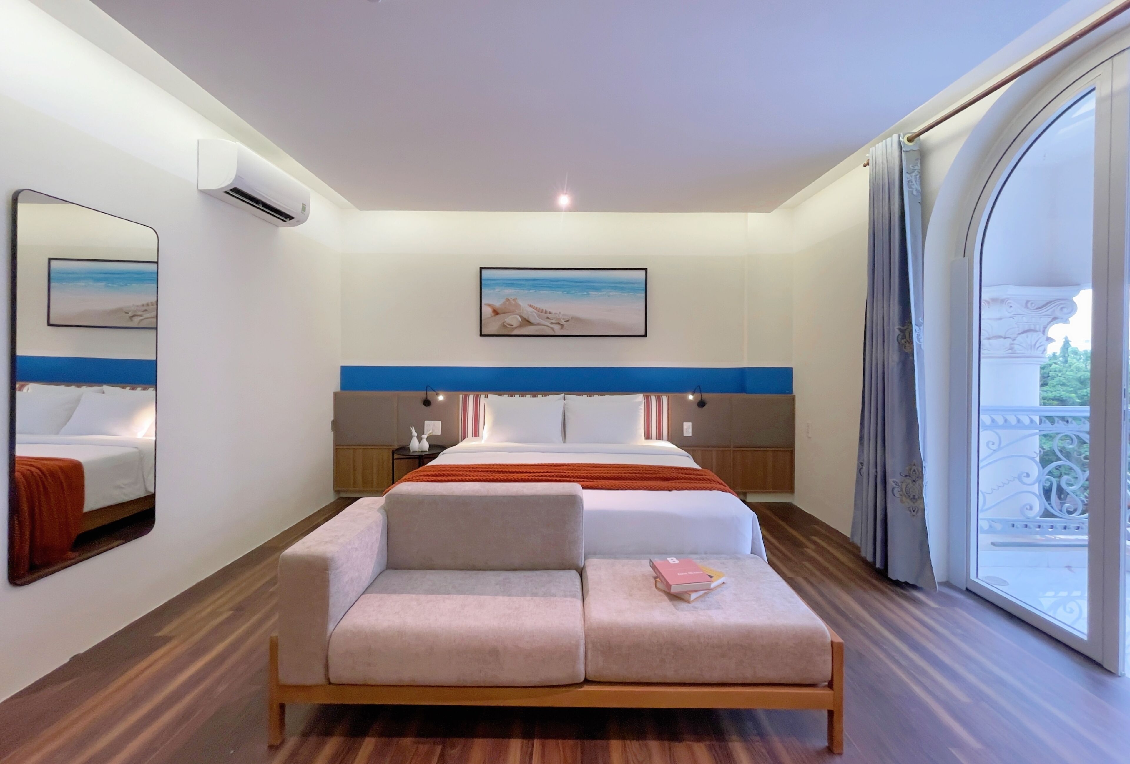 Signature Room, Balcony, City View