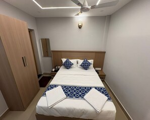 Deluxe Room | Free WiFi