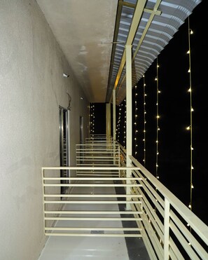 Balcony - Hotel Devanshri Rooms & Restaurant (Pen)