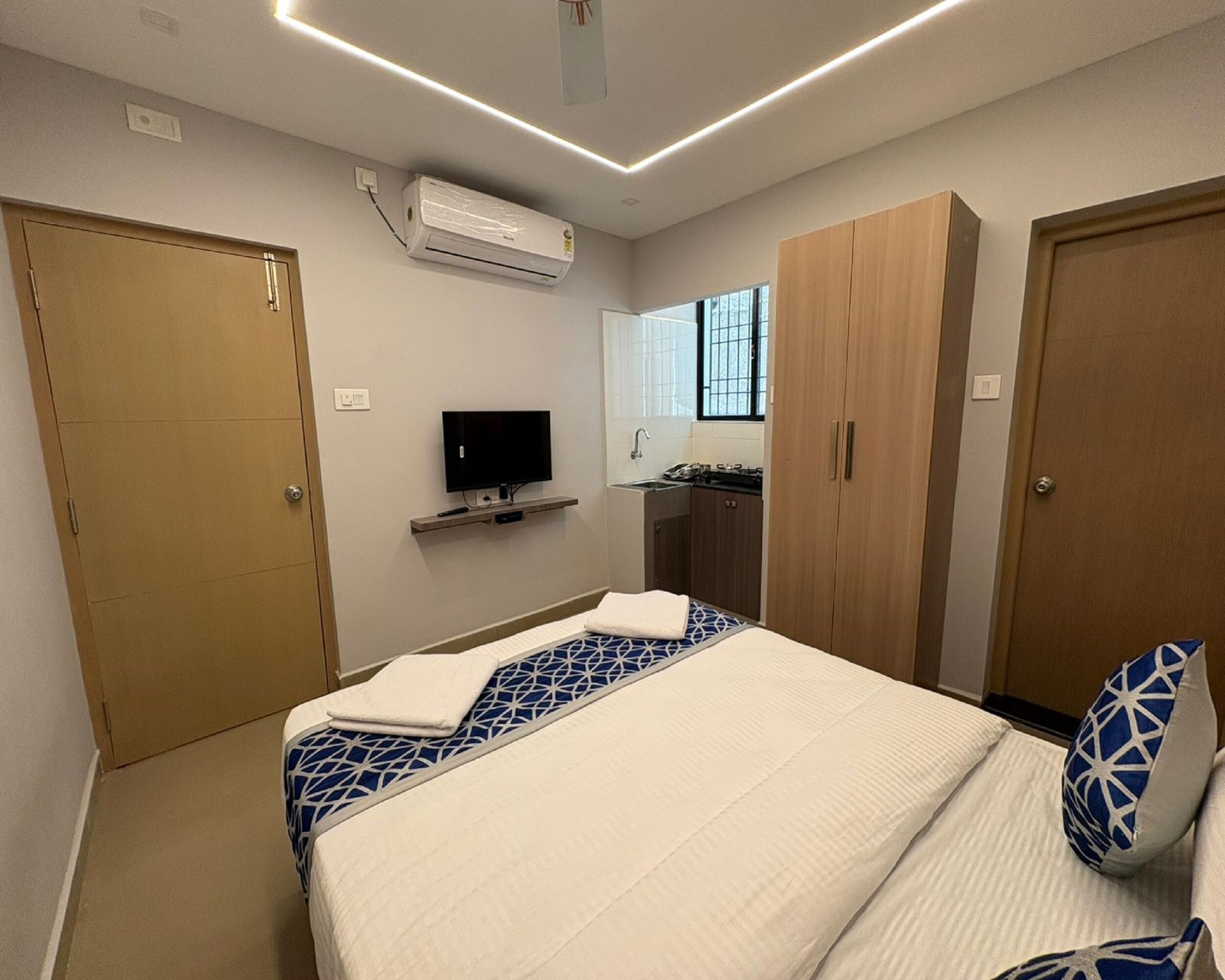 Deluxe Room | Free WiFi