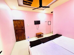 مكتب ومساحة عمل للكمبيوتر المحمول