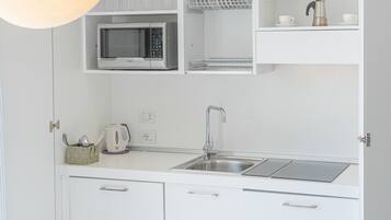Monolocale comfort | Cucina privata | Mini-frigorifero, bollitore elettrico
