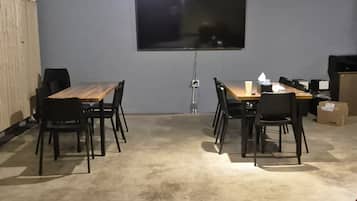 Desayuno autoservicio gratuito (entre semana)