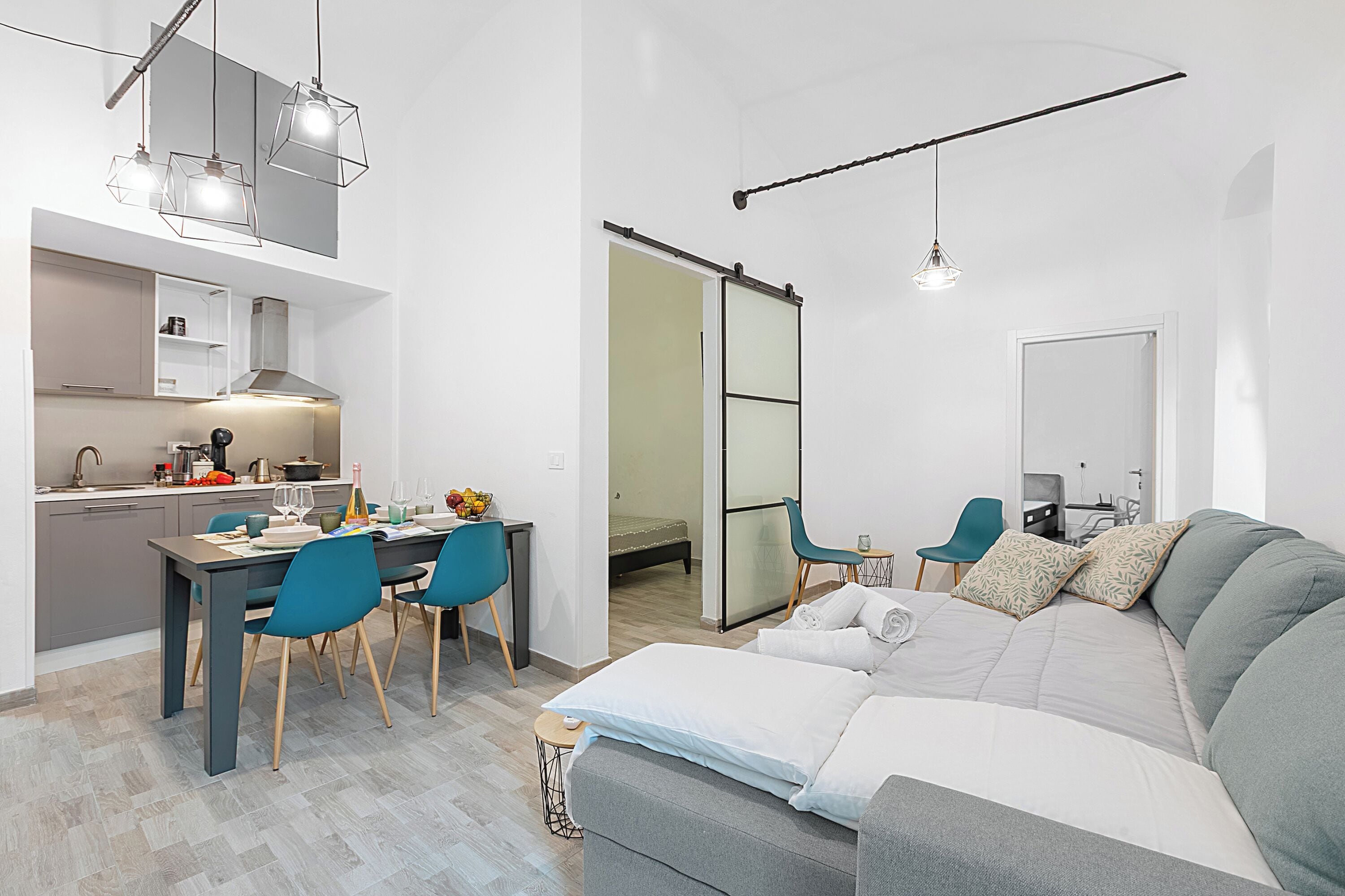 Standard-Apartment, Mehrere Schlafzimmer, 2 Bäder (Saro House) | Wohnbereich
