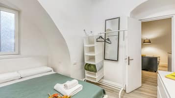 Apartemen Standar, 1 kamar tidur, microwave (Casa di Lilo Sanremo Historic Center) | 1 kamar tidur dan Wi-Fi