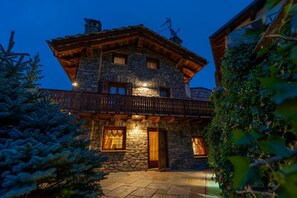 Exterior - CHALET LUMIERE - Where luxury is the calm of nature and time for yourself (Courmayeur)