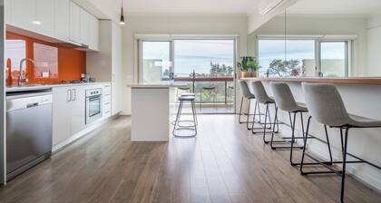 Hide and Sea - 4pm check out Sundays*