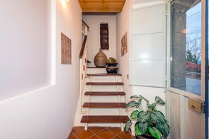 Interior - Apartment 'Casa Valerio' with Sea View, Wi-Fi and Air Conditioning (Fiumefreddo di Sicilia)