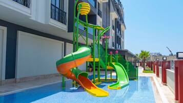 Innen-Kinderspielplatz