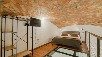 Fer et planche Ă repasser, Wi-Fi, draps fournis