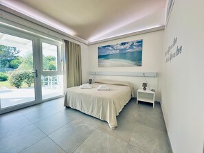 Classic Double or Twin Room | Garden view