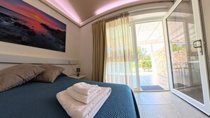 Classic Double or Twin Room | Blackout drapes, free WiFi - 309 Le Saline  (Stintino)