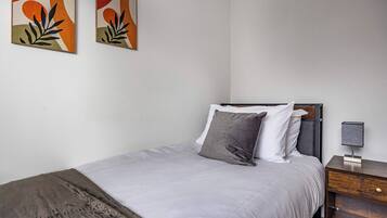 3 bedrooms, individually decorated, individually furnished, free WiFi