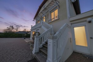 Suite Standard, non-fumeurs | Détail de l’extérieur