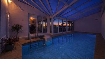 Chambre Eucalyptus | Kolam renang | Kolam renang indoor dan kolam renang outdoor musiman