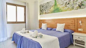 Appartement Premium, balcon, vue piscine