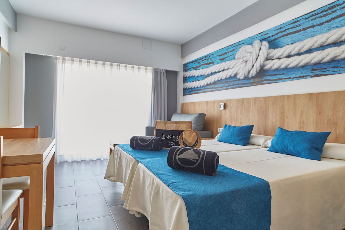 Wifi gratis y ropa de cama