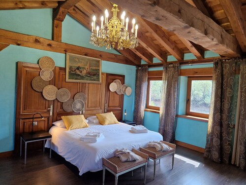 Die Hacienda von Navafría – Exklusive Natursteinvilla im Nationalpark Guadarrama