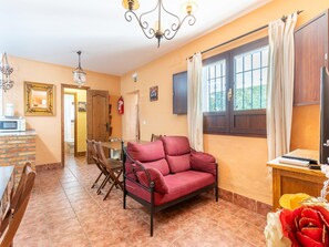 House | Living room - Studio in Spain With Private Pool and Garden (Posadas)