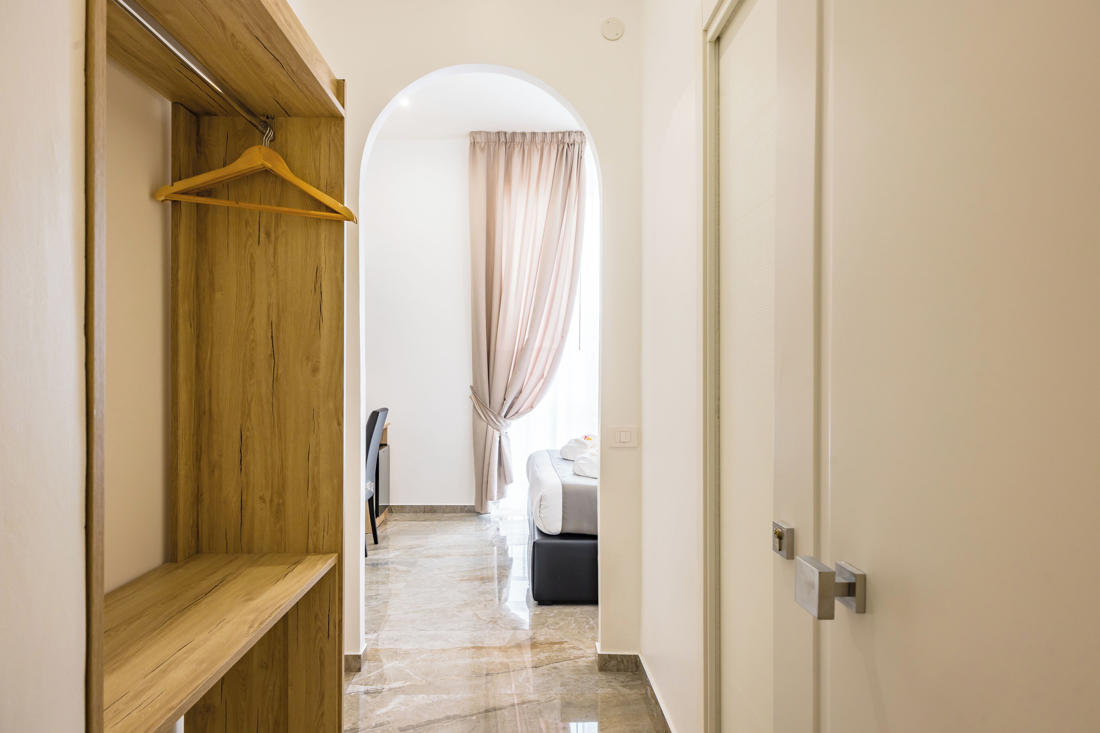 Superior Double or Twin Room, Mountain View | In-room safe, desk, iron/ironing board, free WiFi